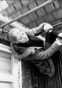 alice, picture 5: world knocked over. click on the image to go to the next picture