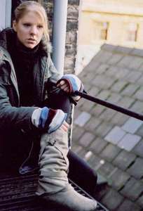 alice, picture 9: no closer. click on the image to go to the next picture