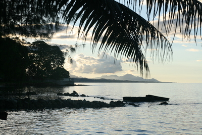 august, picture 1: pacific waters. click on the image to go to the next picture