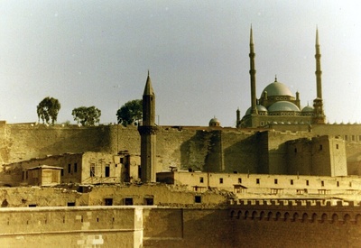 cairo, picture 5: walls and spiky things. click on the image to go to the next picture