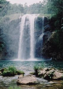haiti, picture 2: waterfall. click on the image to go to the next picture