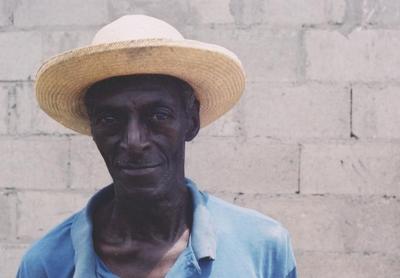 haitians, picture 12: man. click on the image to go to the next picture