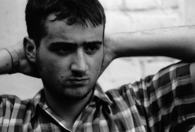 met, picture 2: oli. click on the image to go to the next picture