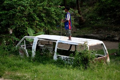 september, picture 25: high mileage, needs work. click on the image to go to the next picture