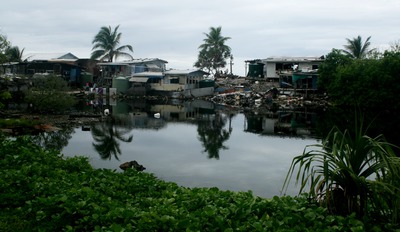 tuvalu, picture 20: borrow pit. click on the image to go to the next picture